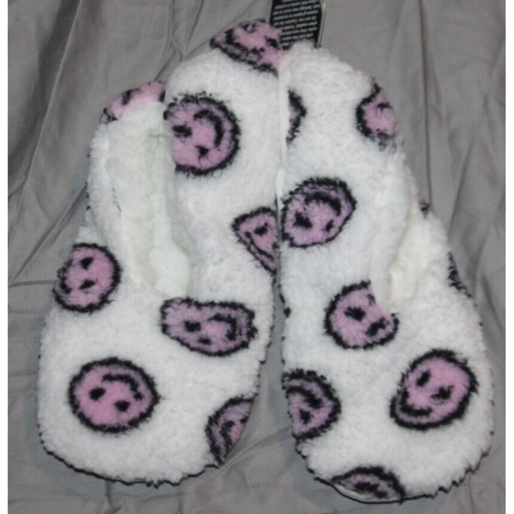 Girls Simply southern soft & cozy Smiley face slipper socks 3-5 NEW